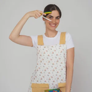 Bata Maestra sin Mangas Amapola Mostaza