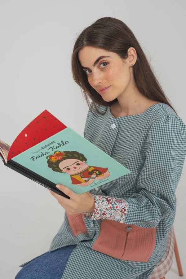 Bata maestra con Mangas Frida x Didactilam