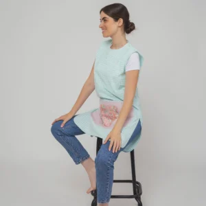 Bata Maestra sin Mangas Zinnia Turquesa