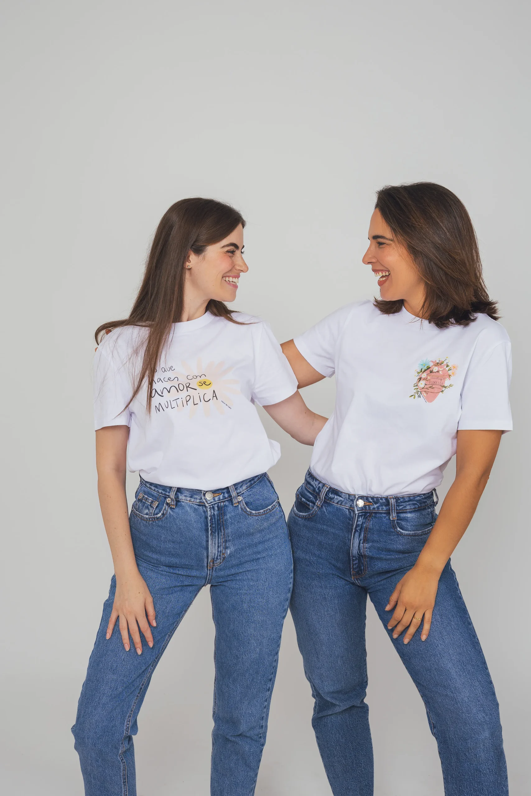 Camiseta Maestra Florecer x Didactilam - Imagen 4
