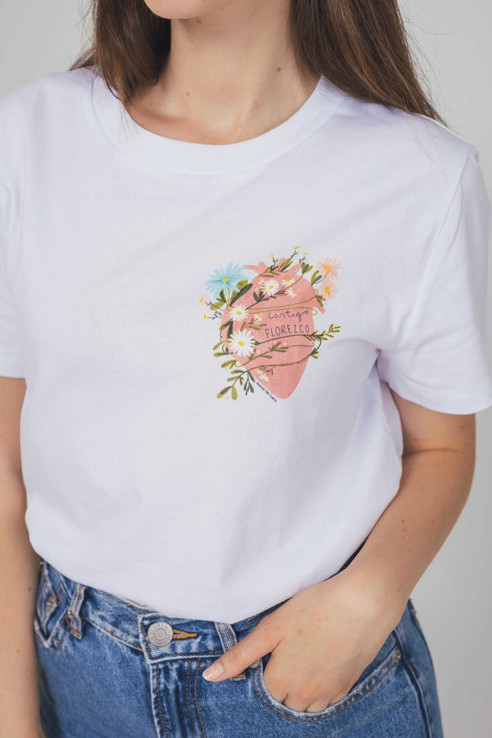 Camiseta Maestra Florecer x Didactilam